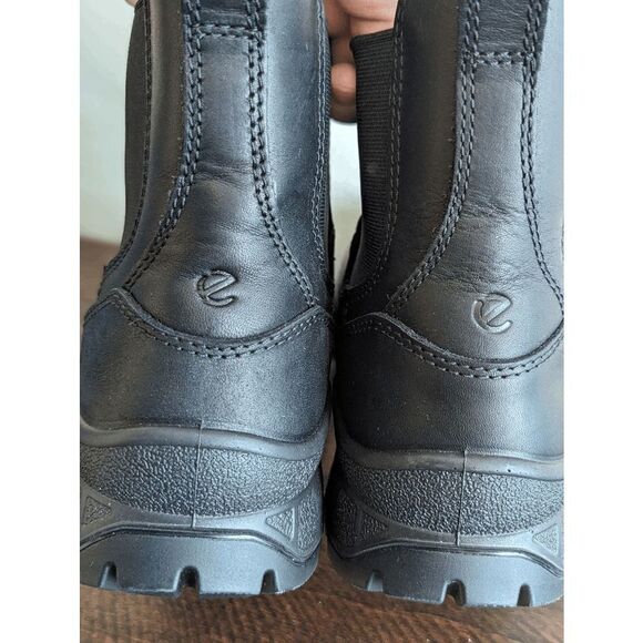 Ecco Women's Track 25 Chelsea Black Leather Boots - Size 40 - 9/9.5 - Picture 8 of 10